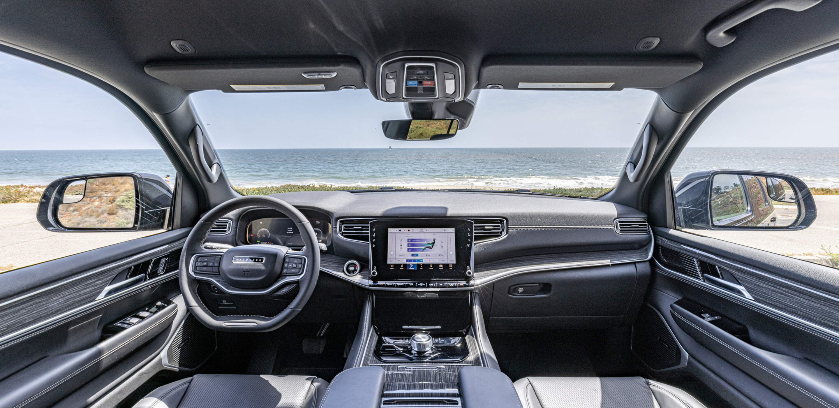 Car carousel image