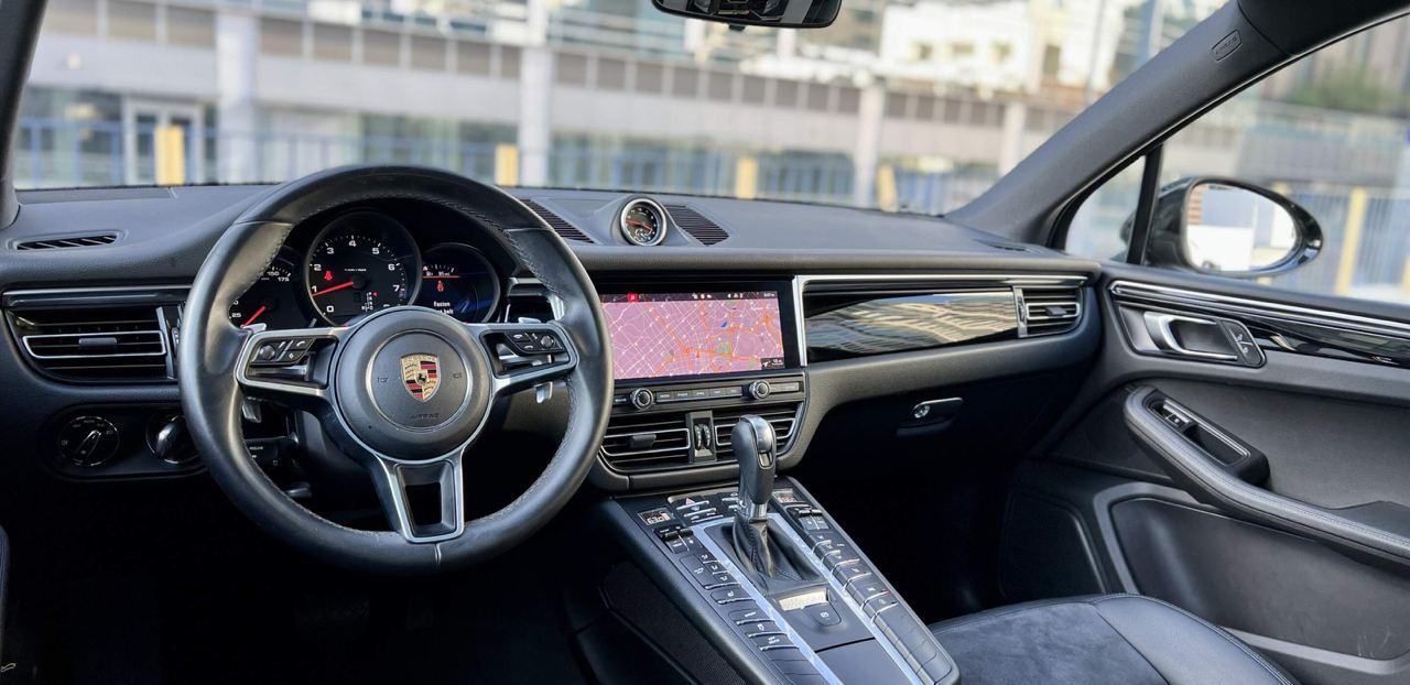 Car carousel image