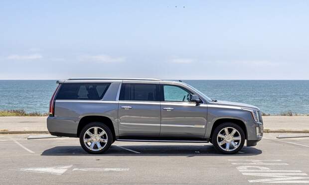 Cadillac Escalade ESV 2019