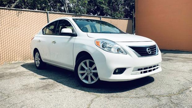 Nissan Versa 2015