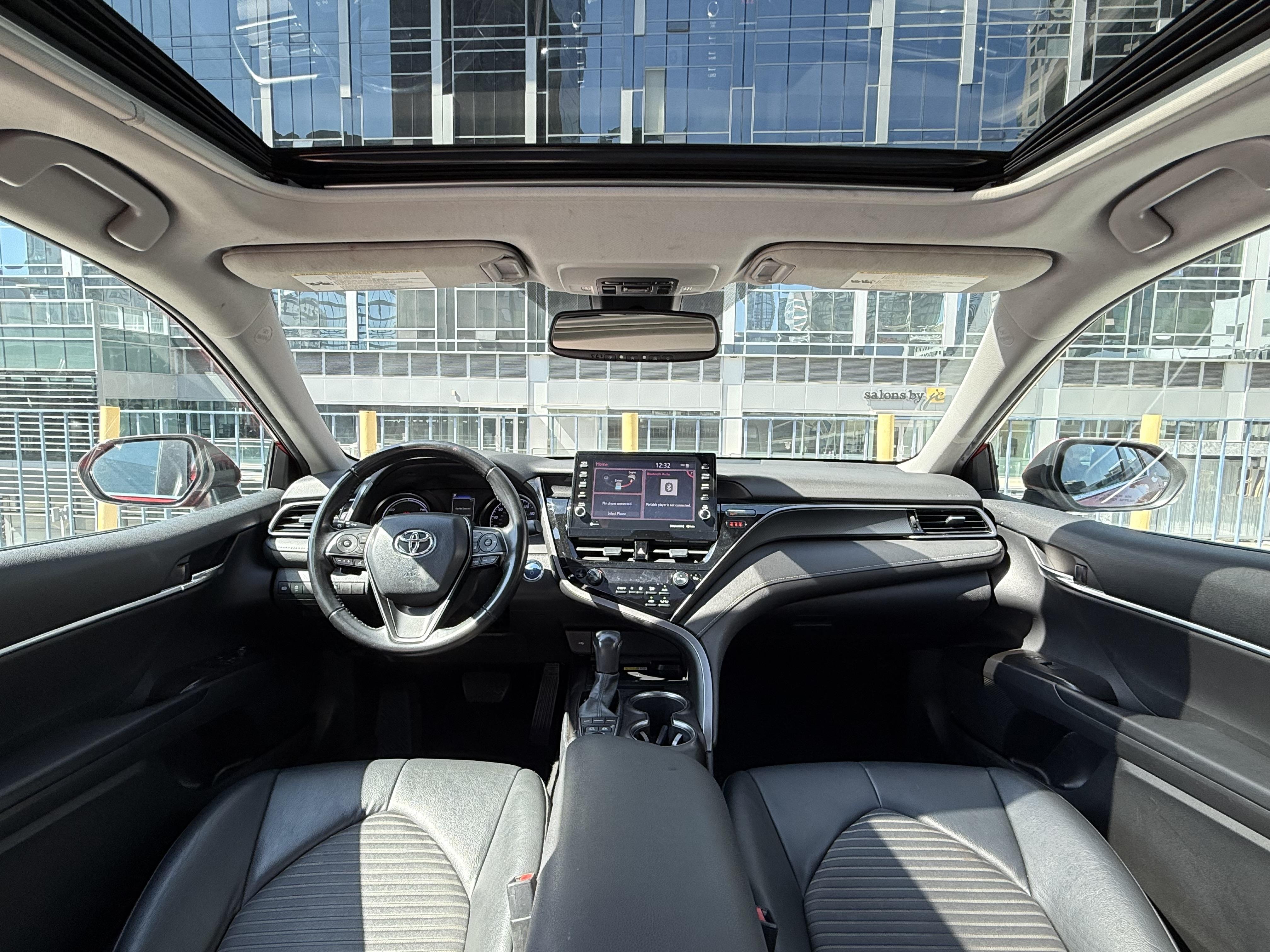 Car carousel image