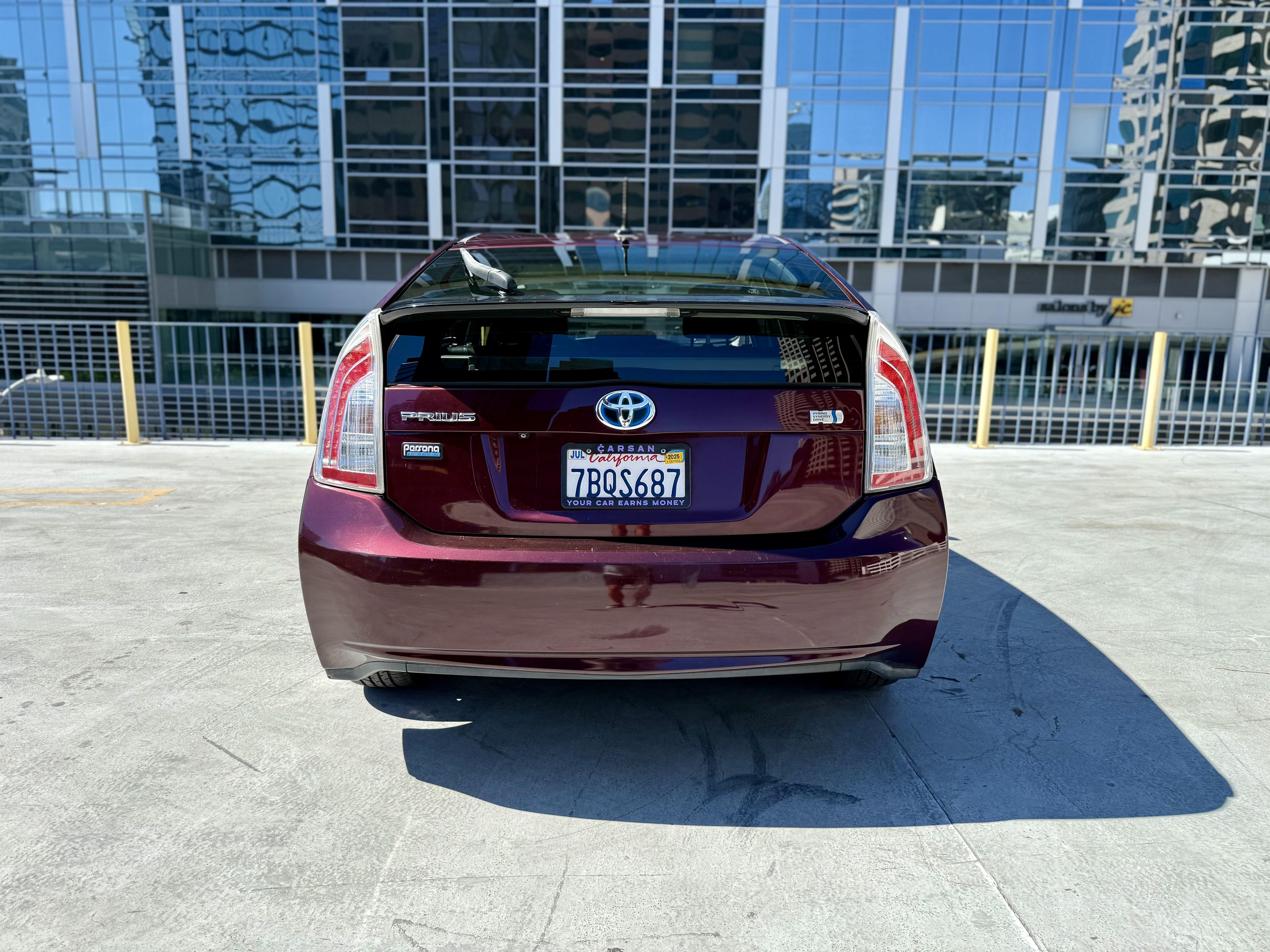 Car carousel image