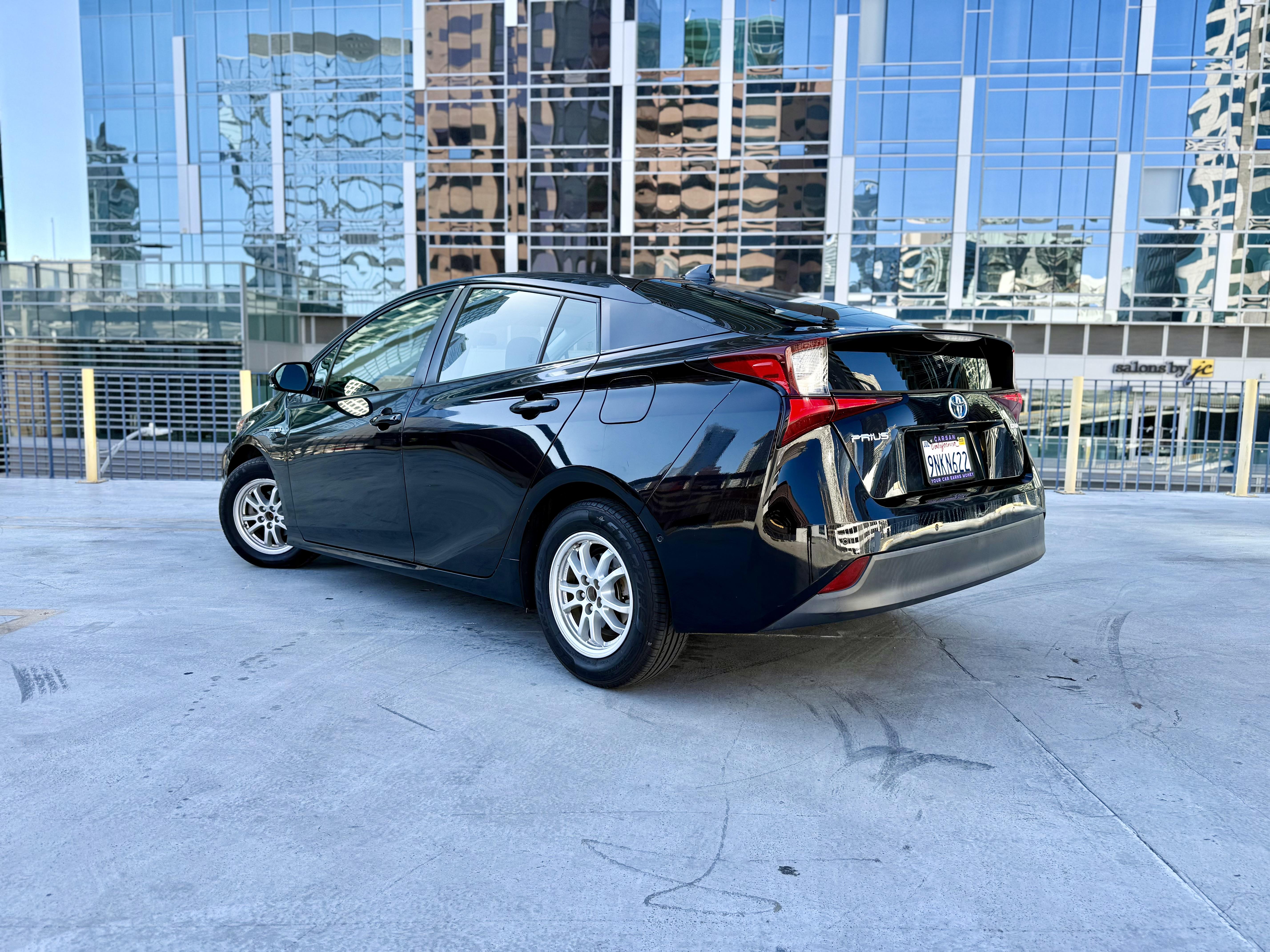 Car carousel image