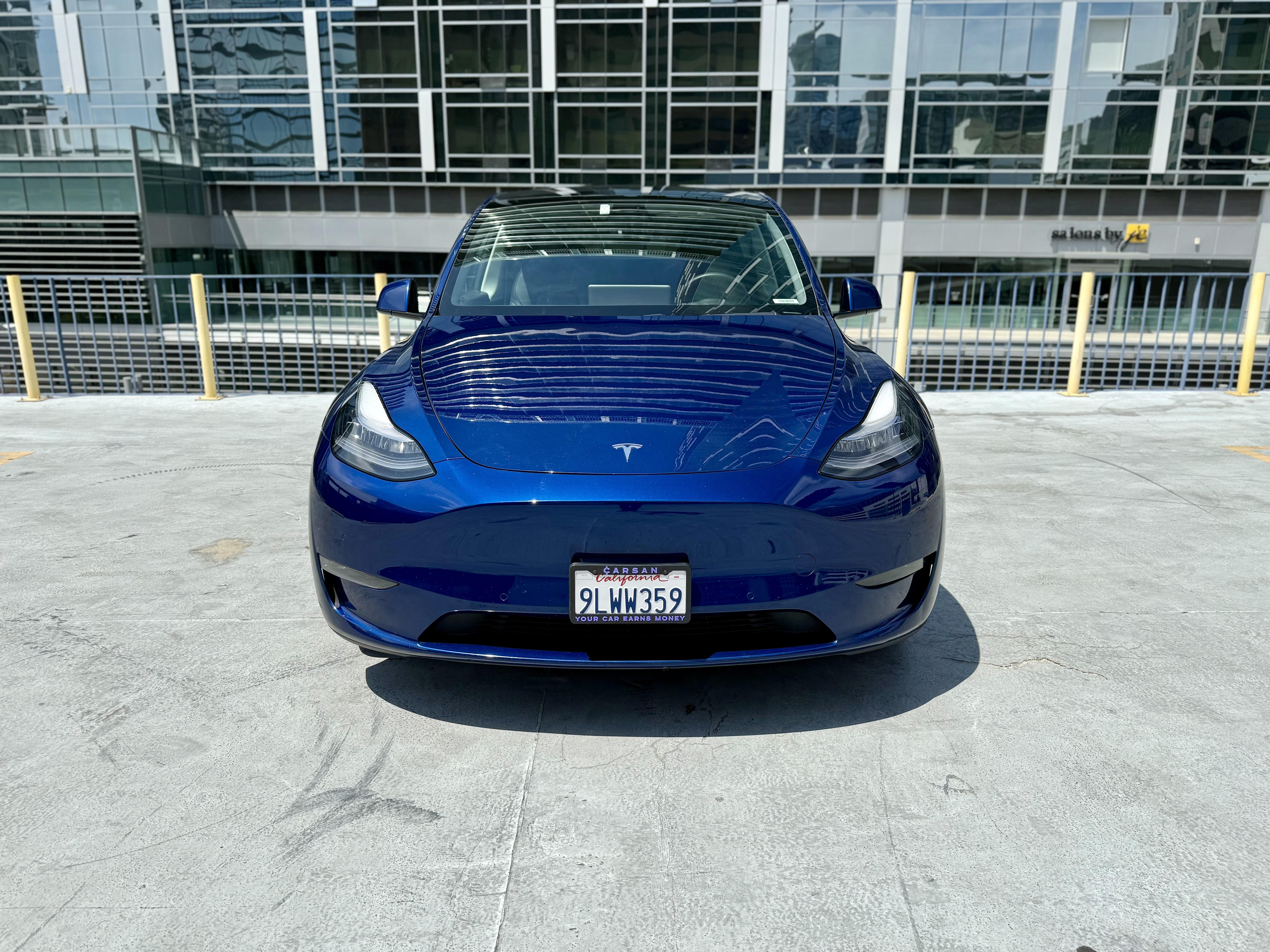 Car carousel image