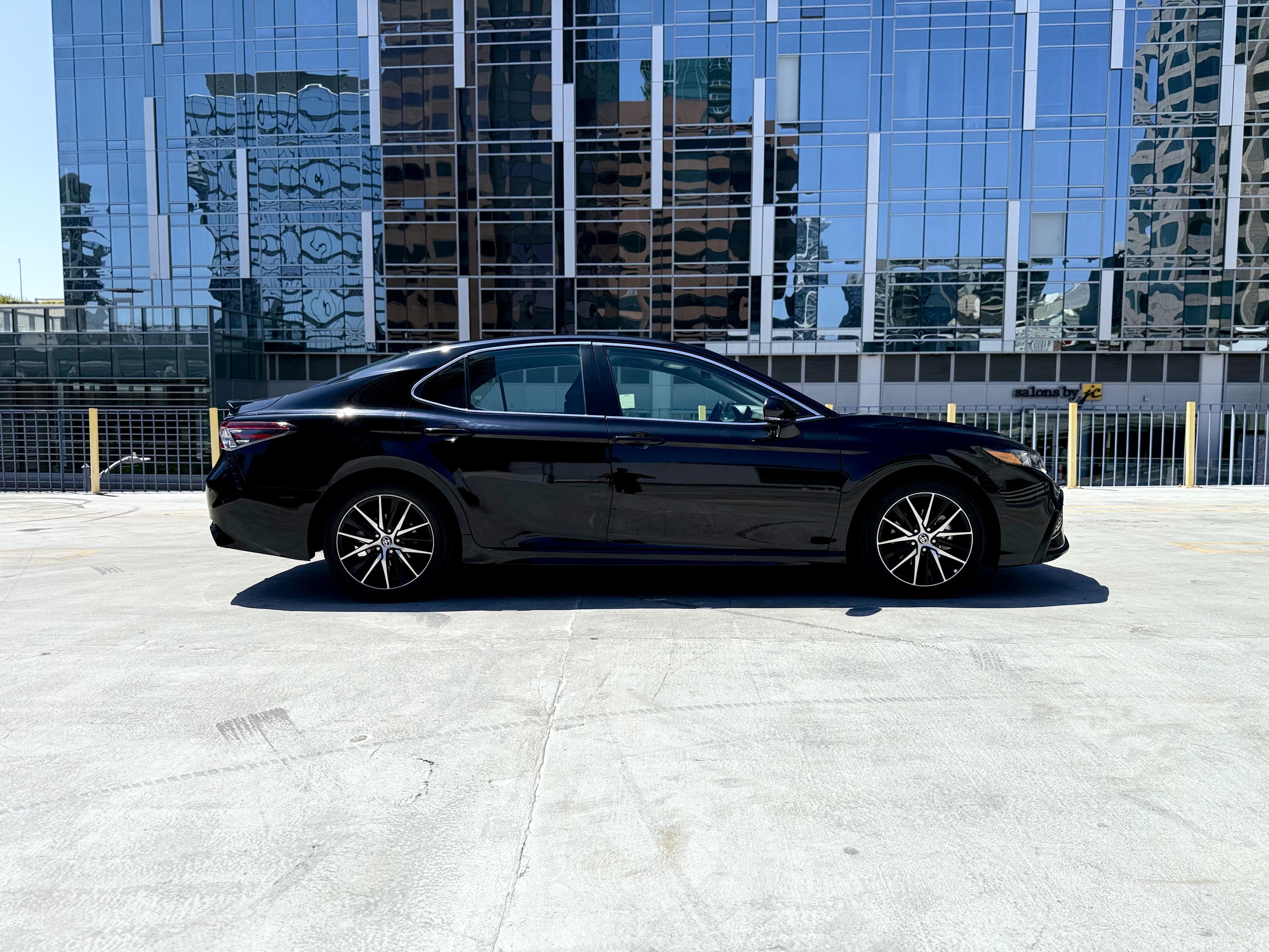 Car carousel image