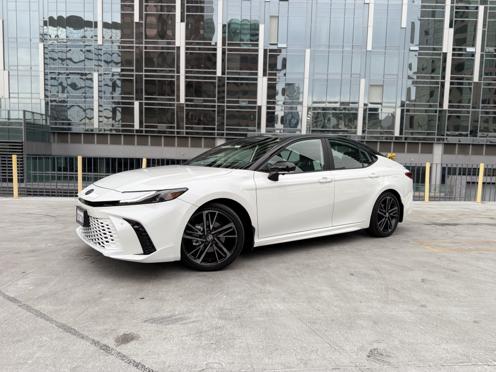 Toyota Camry 2025