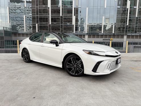 Toyota Camry 2025