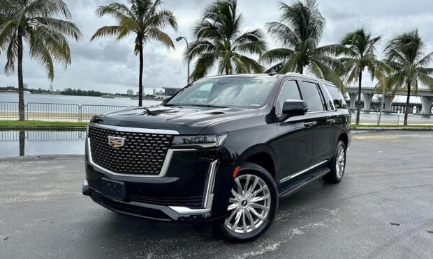 Cadillac Escalade ESV 2023