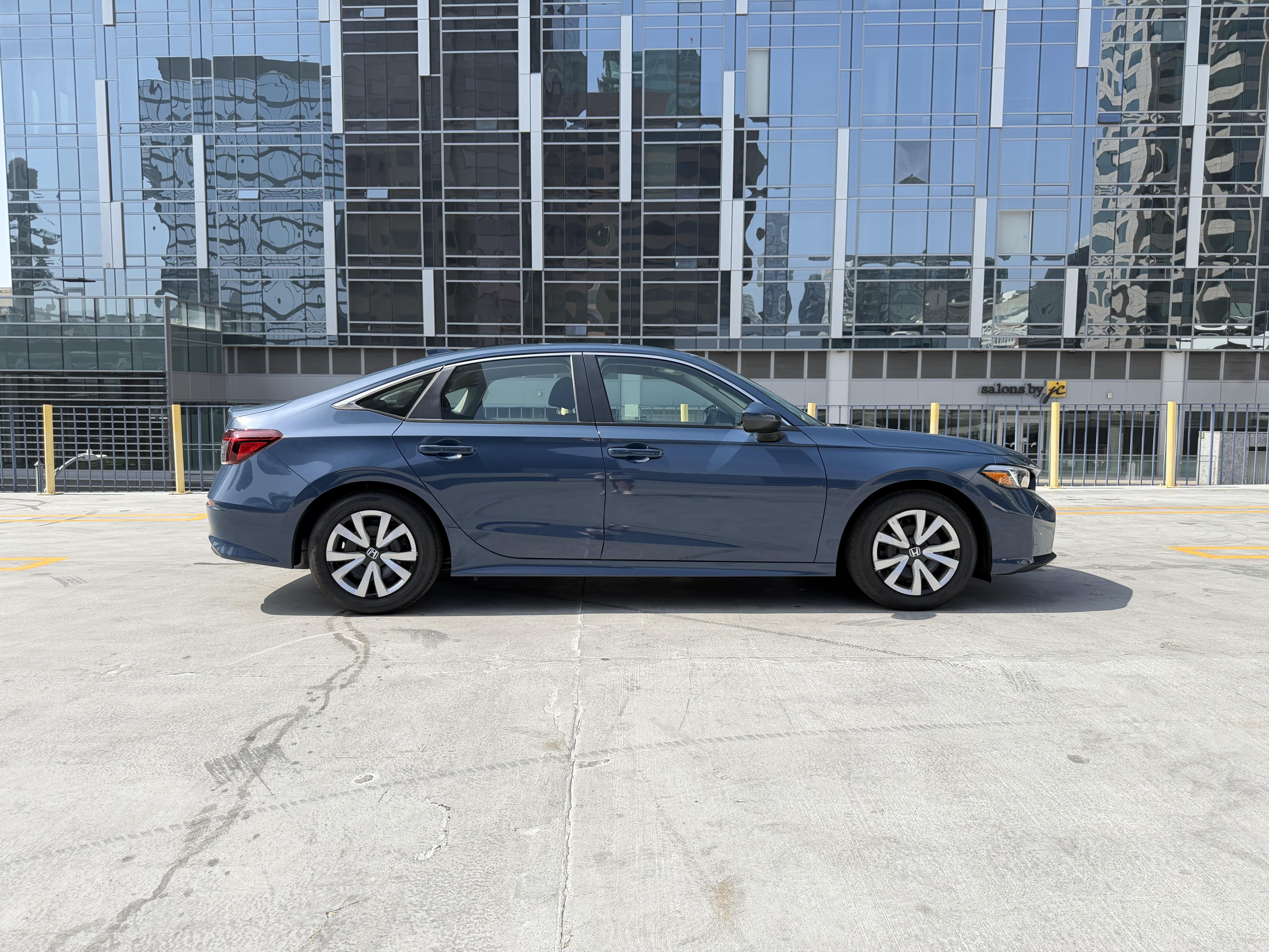 Car carousel image