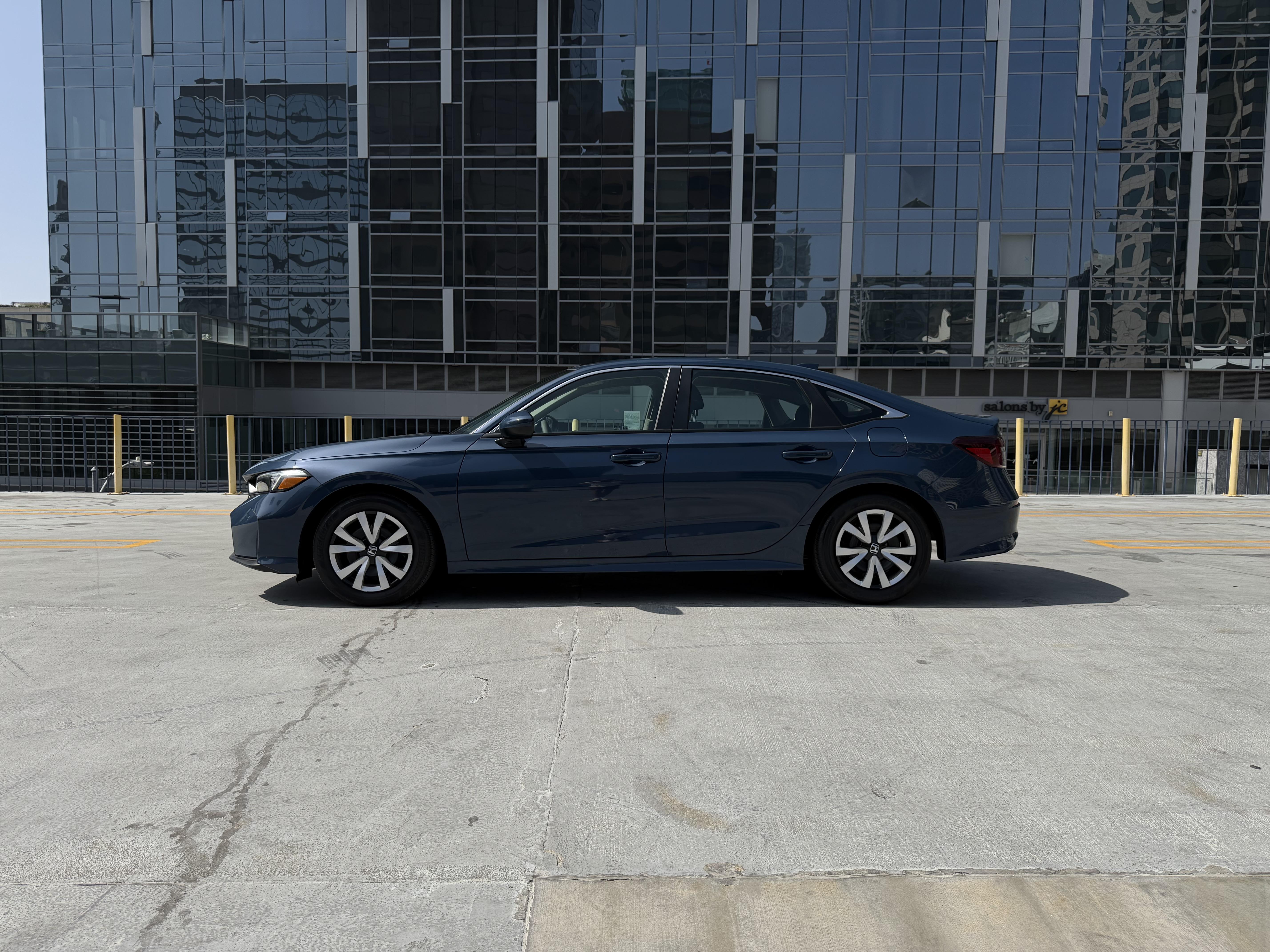 Car carousel image
