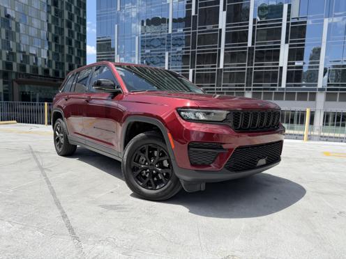 Jeep Grand Cherokee  2024