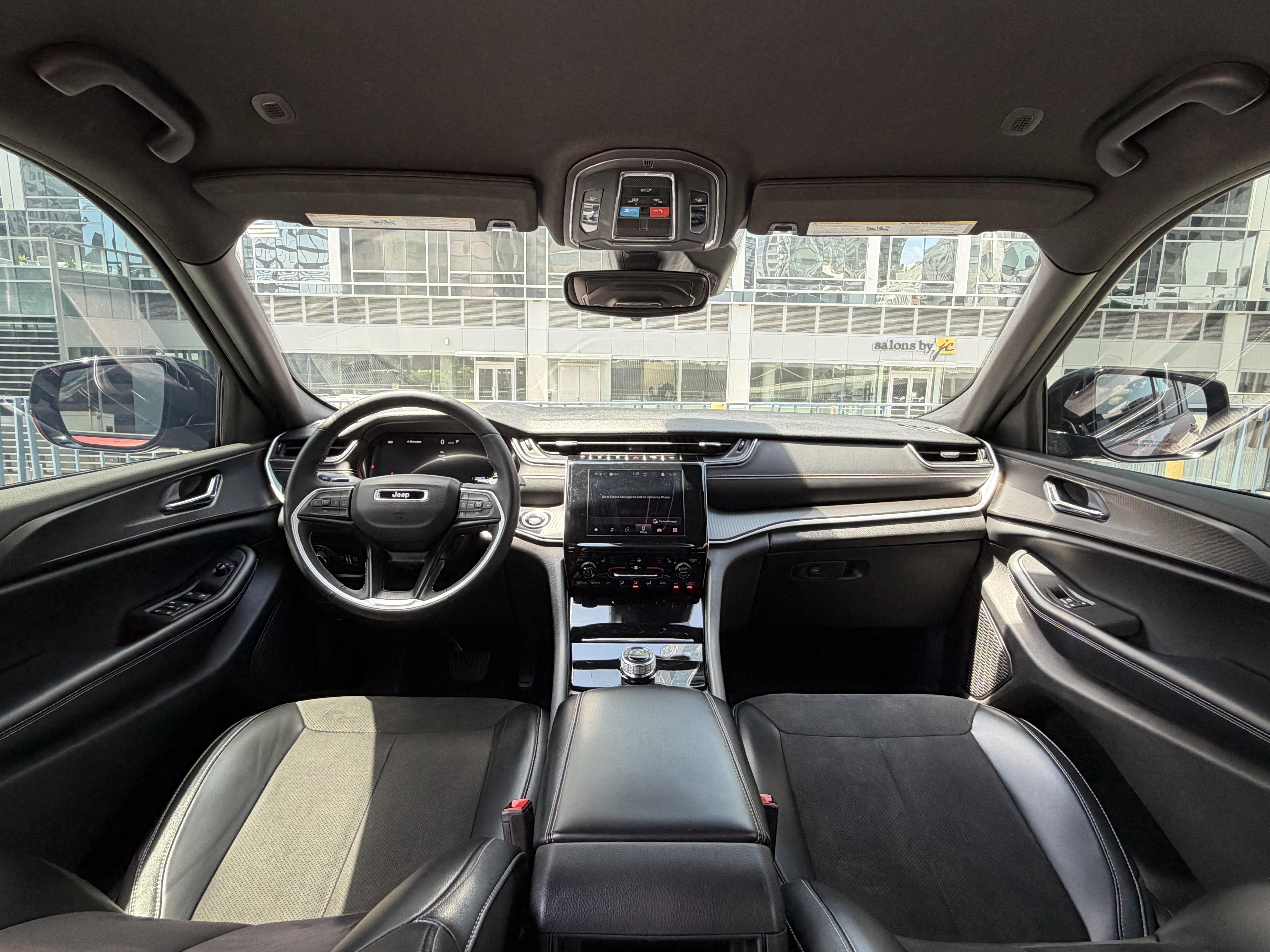 Car carousel image