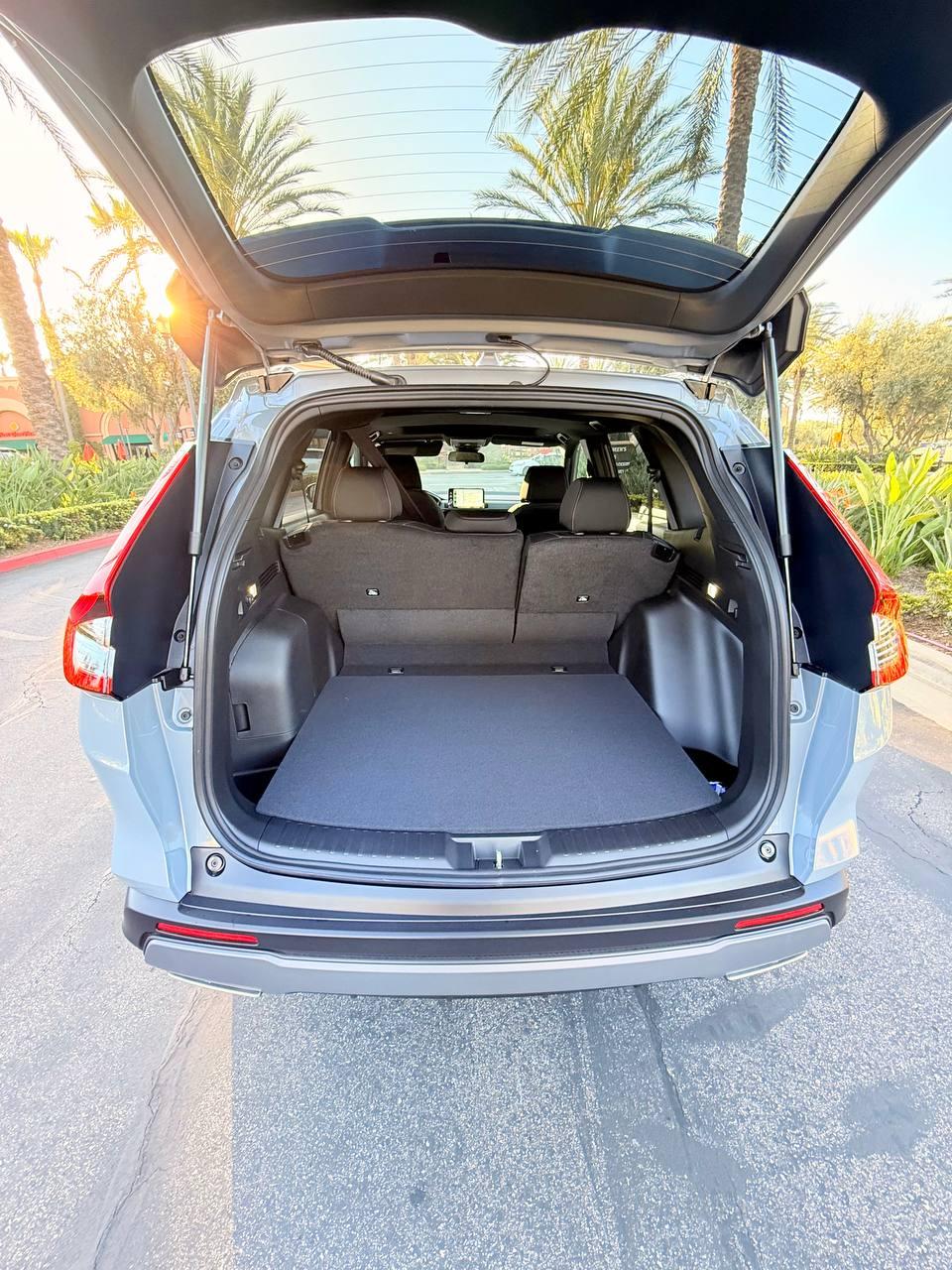 Car carousel image