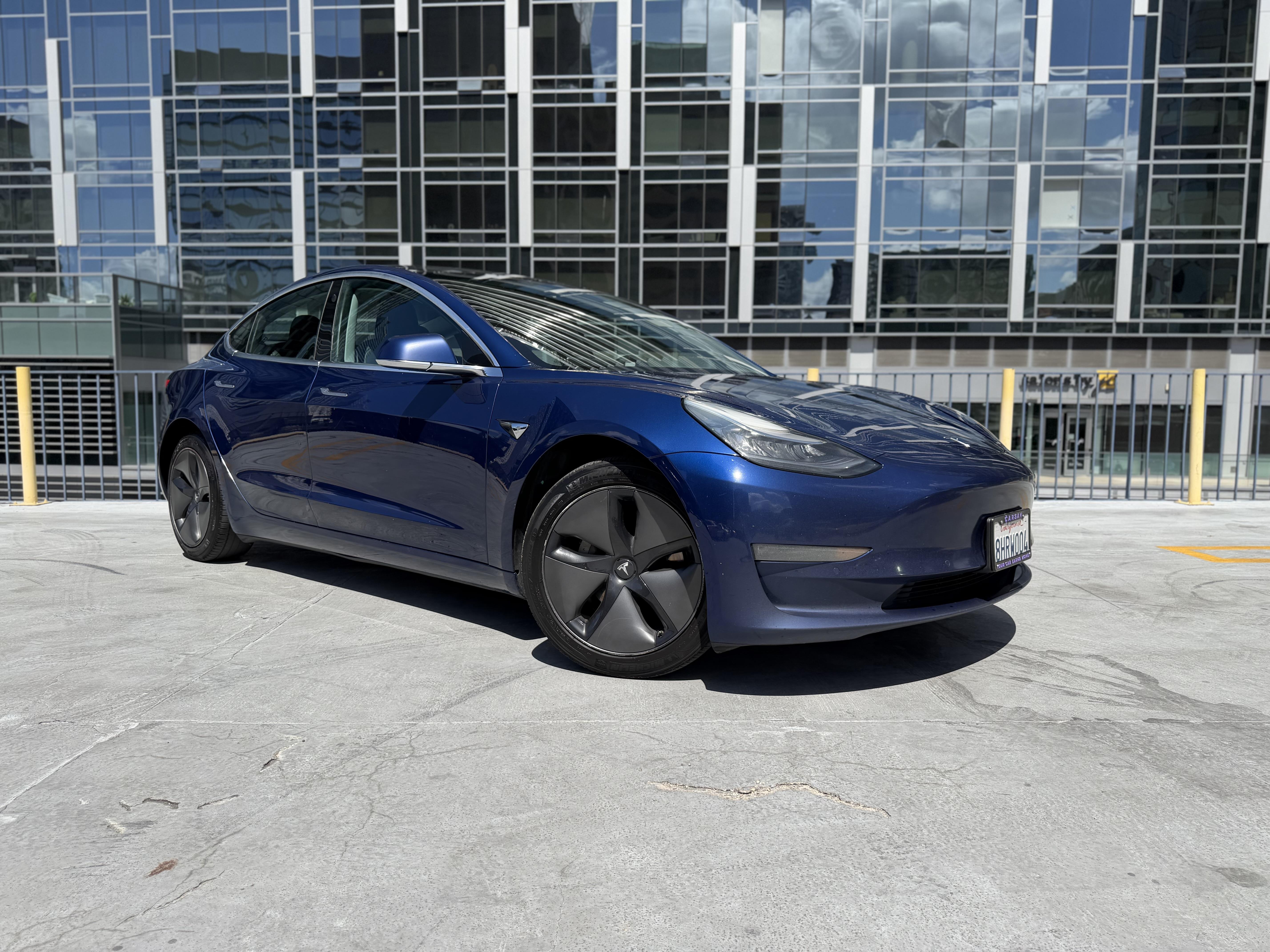 Car carousel image