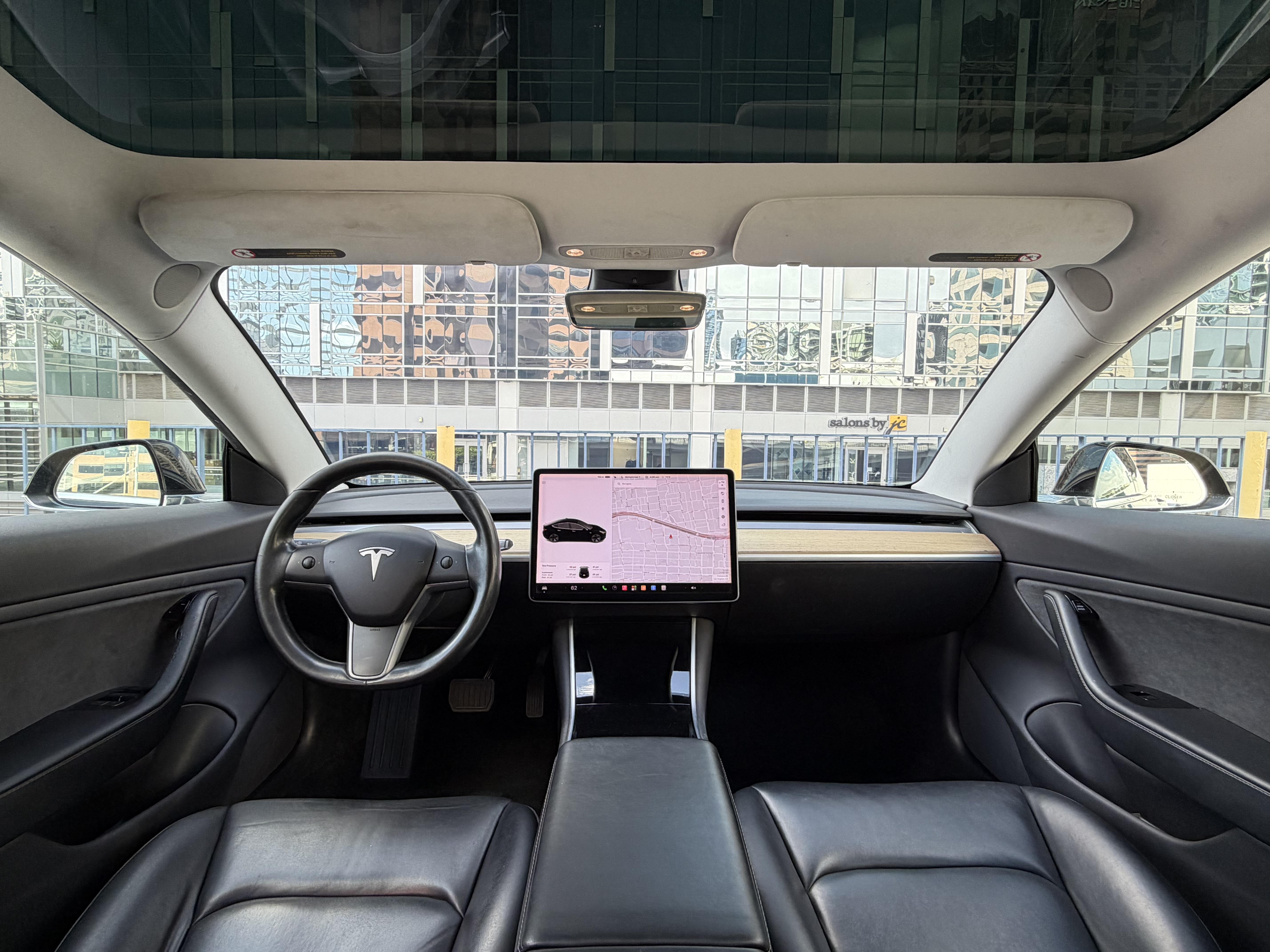 Car carousel image