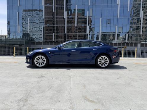 Tesla Model S 2018
