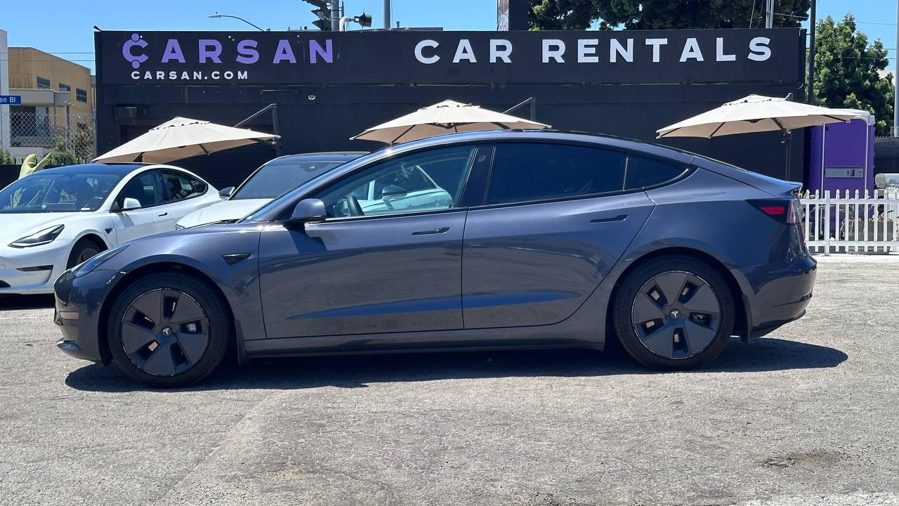 Car carousel image