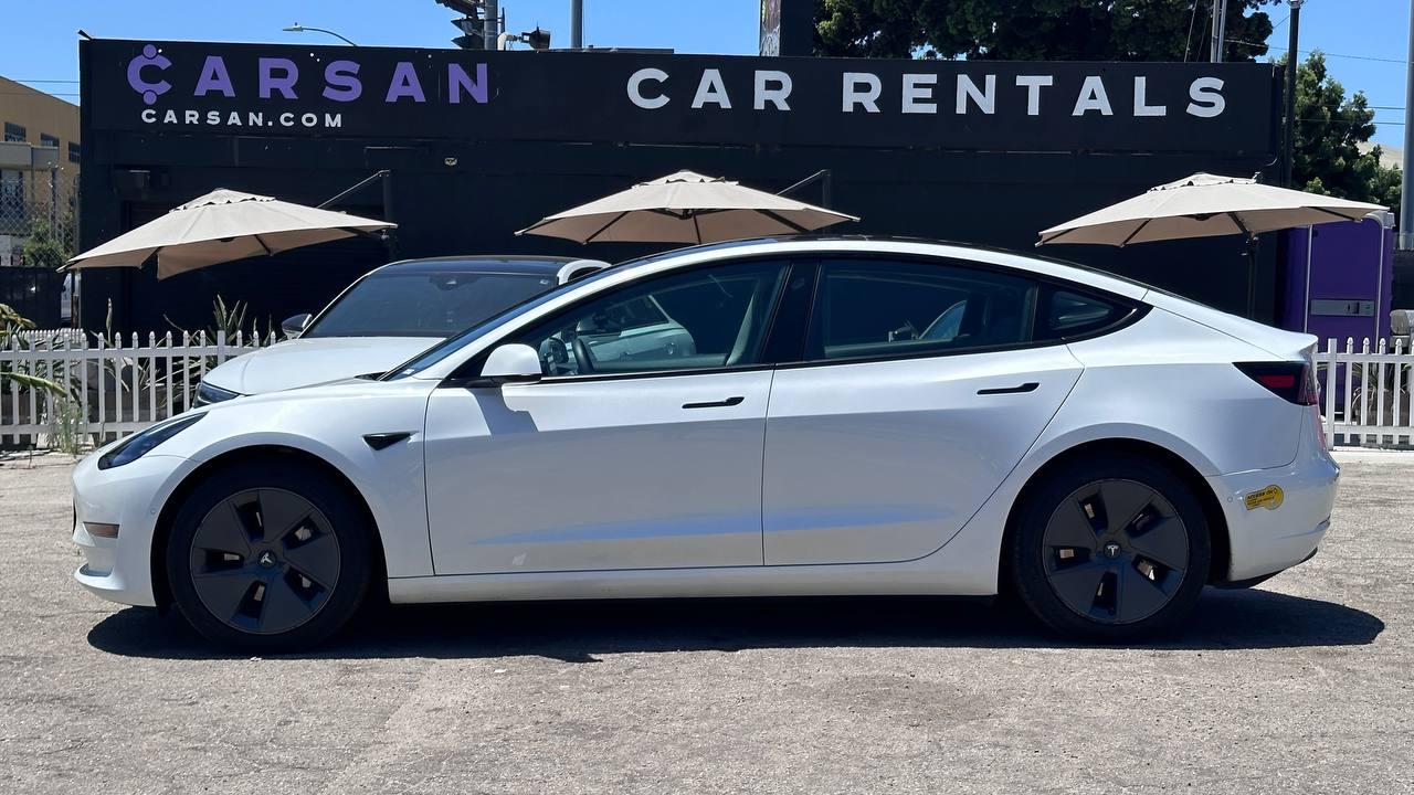 Car carousel image