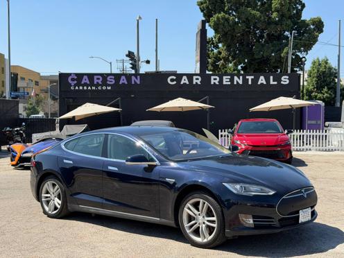 Tesla Model S 2014