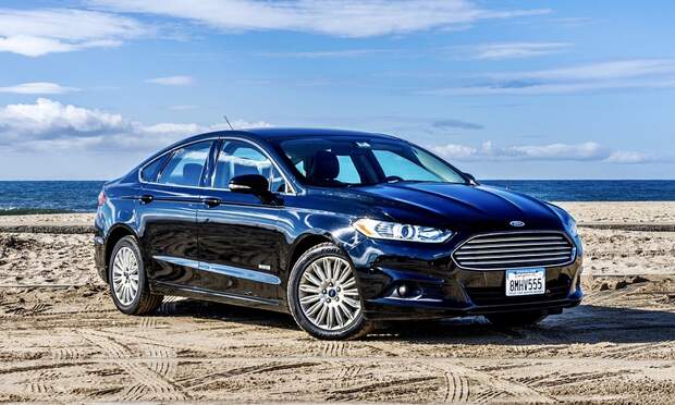 Ford Fusion Energi 2016